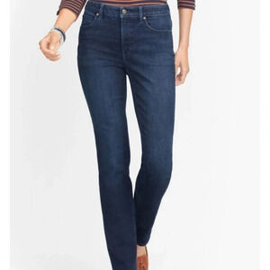 TALBOTS Petite HERITAGE Straight Leg High Waist